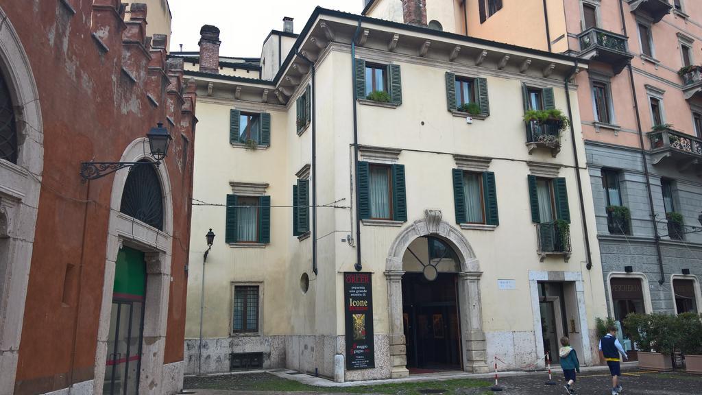 Casa Ferrari Appartamento Verona Sanificato Ozono 외부 사진