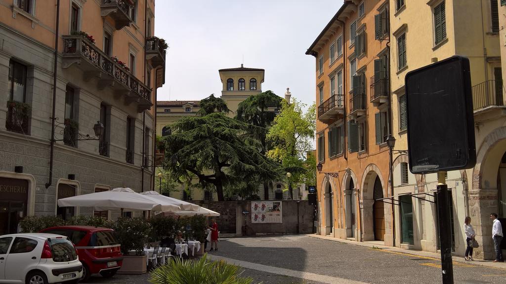 Casa Ferrari Appartamento Verona Sanificato Ozono 외부 사진